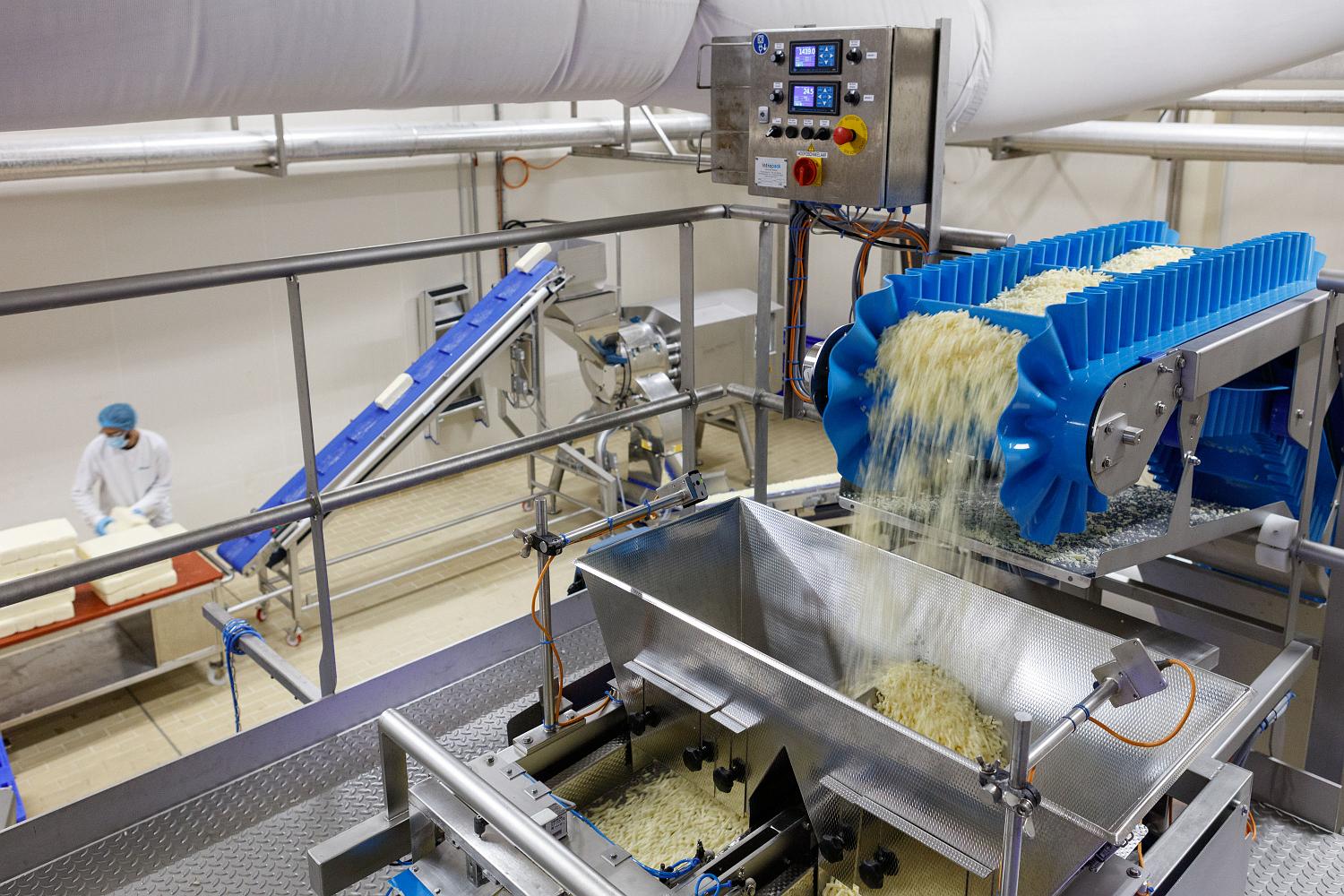 Masters in mozzarella: meet Milcobel, Belgium's largest dairy cooperative